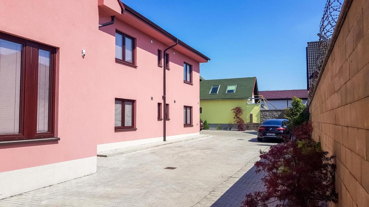 Apartment De Luna Praga Exterior foto